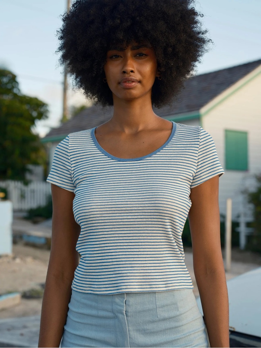 Mollusk Scoop Ribsy Tee in Blue Stripe, size Large